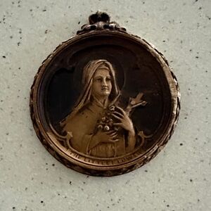 Vintage wooden Religious Plaque Saint Thérèse of Lisieux.